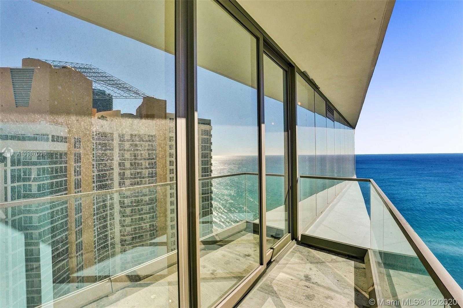 Small Image of 18975 COLLINS AVE #2704, Sunny Isles Beach Number 4