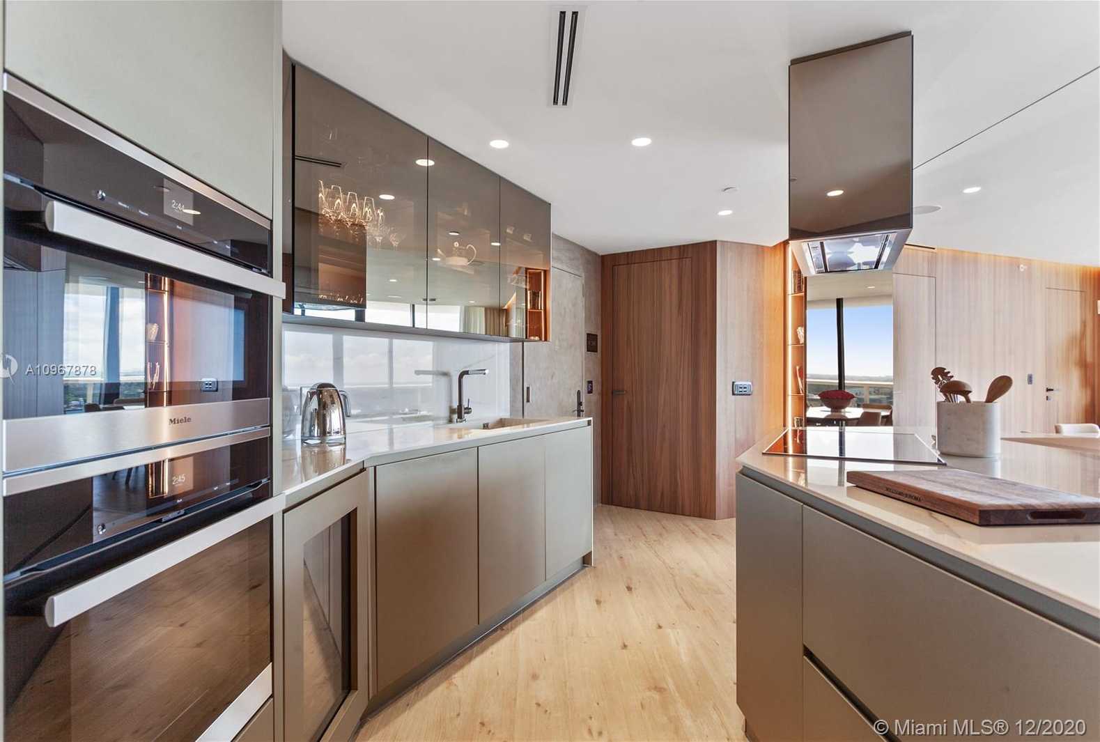 Small Image of 400 ALTON RD #1908, Miami Beach Number 6
