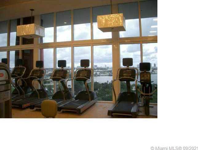 Small Image of 50 BISCAYNE BL #2709, Miami Number 9