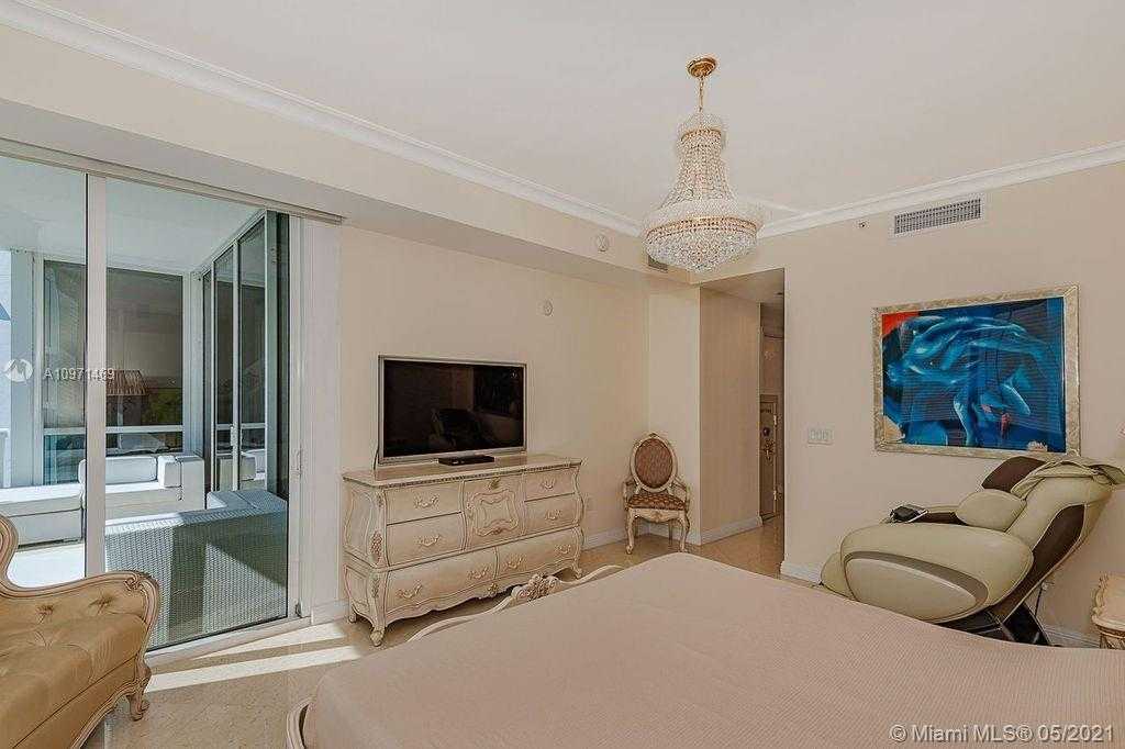 Small Image of 18101 COLLINS AVE #4702, Sunny Isles Beach Number 15