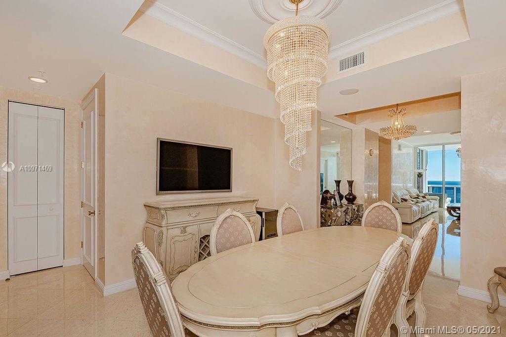 Small Image of 18101 COLLINS AVE #4702, Sunny Isles Beach Number 3