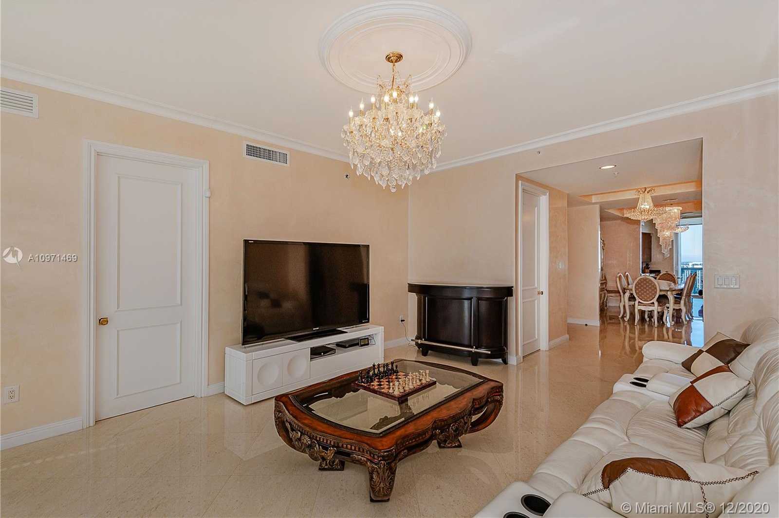 Small Image of 18101 COLLINS AVE #4702, Sunny Isles Beach Number 6
