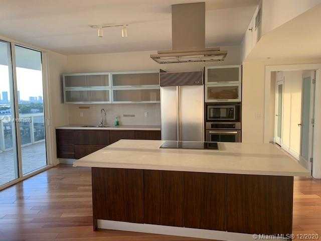 Small Image of 400 ALTON RD #1401, Miami Beach Number 2