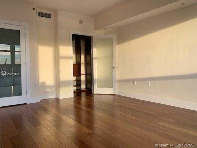 Small Image of 400 ALTON RD #1401, Miami Beach Number 5