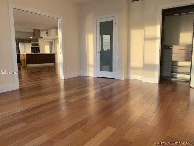 Small Image of 400 ALTON RD #1401, Miami Beach Number 6