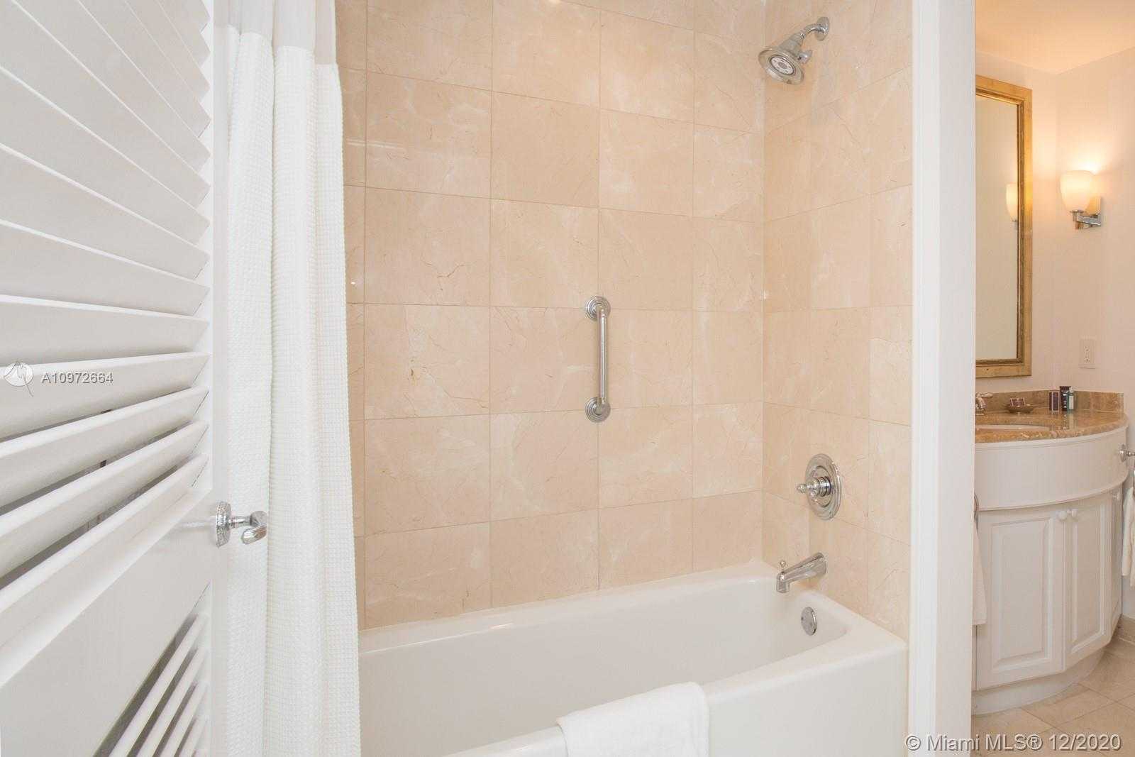 Small Image of 455 GRAND BAY DR #PH17, Key Biscayne Number 33