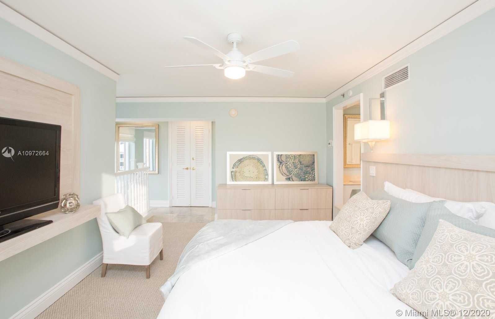 Small Image of 455 GRAND BAY DR #PH17, Key Biscayne Number 39