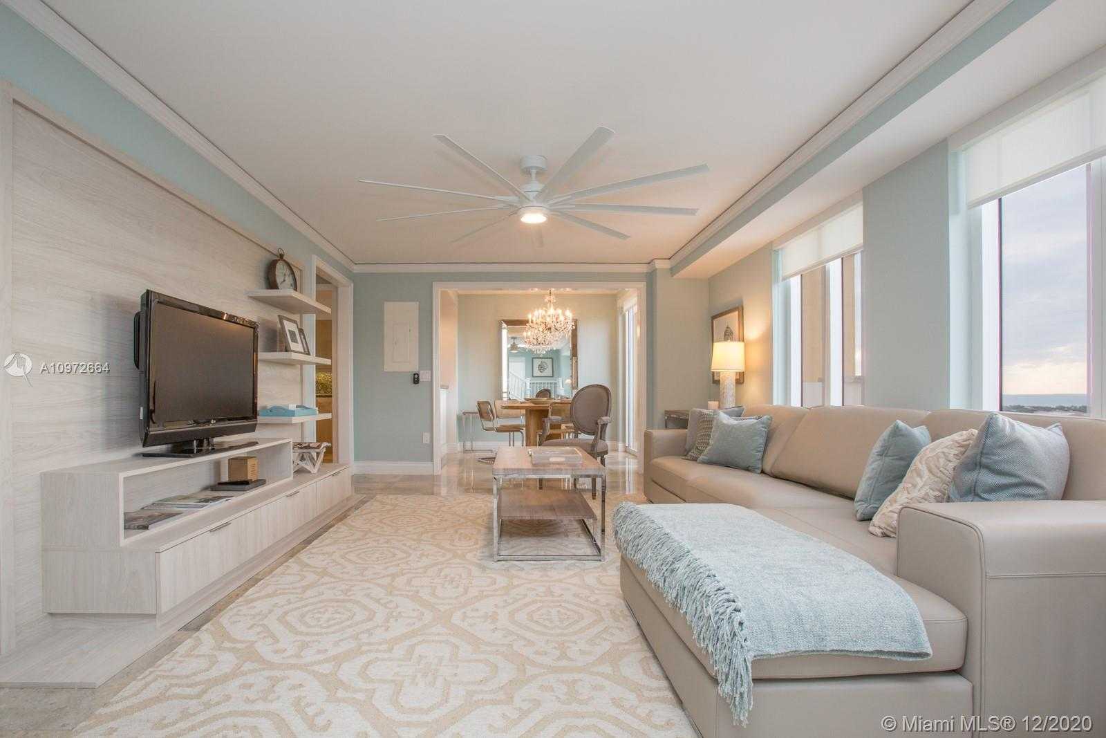 Small Image of 455 GRAND BAY DR #PH17, Key Biscayne Number 4