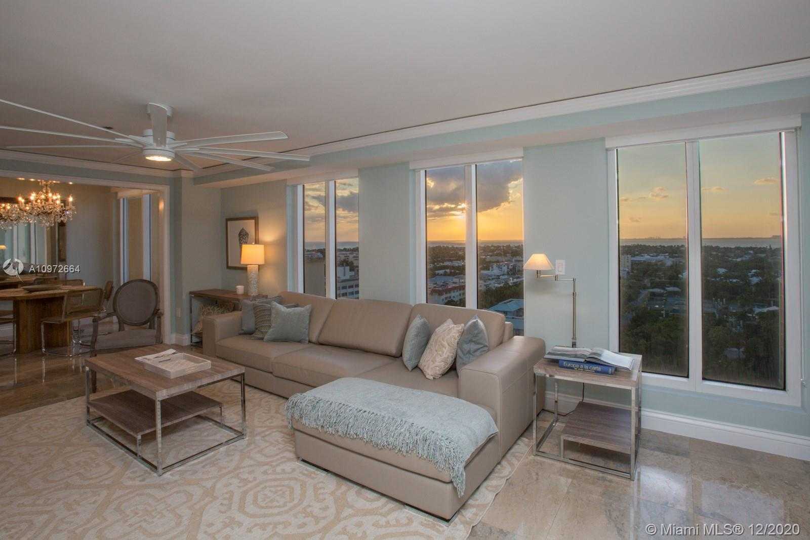 Small Image of 455 GRAND BAY DR #PH17, Key Biscayne Number 6