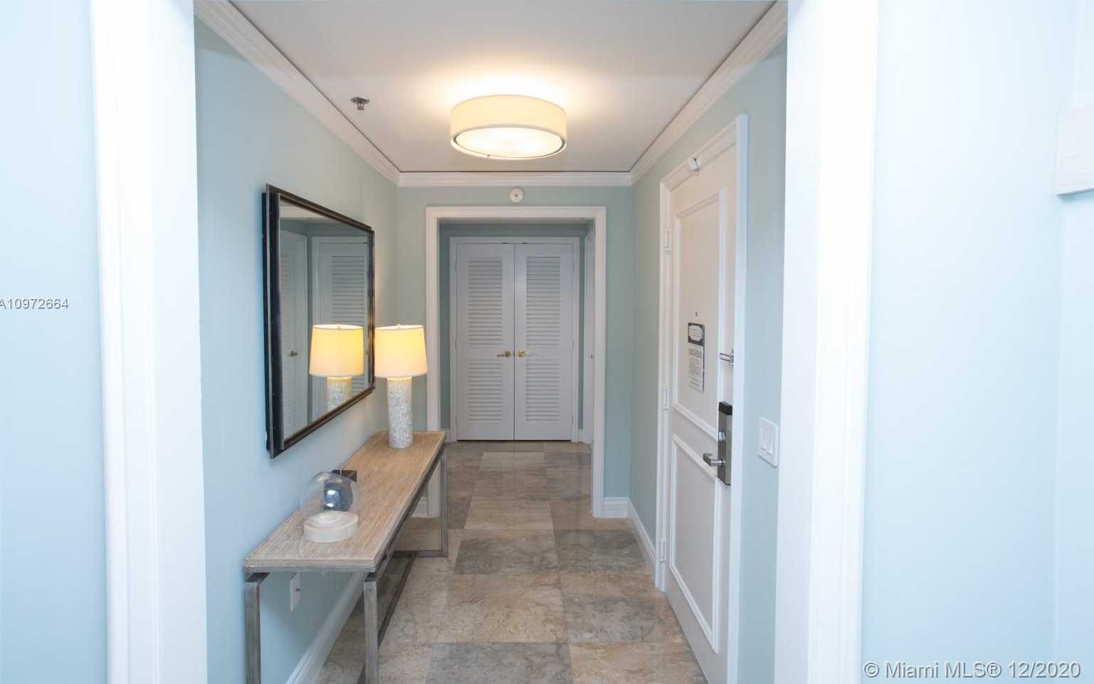 Small Image of 455 GRAND BAY DR #PH17, Key Biscayne Number 9