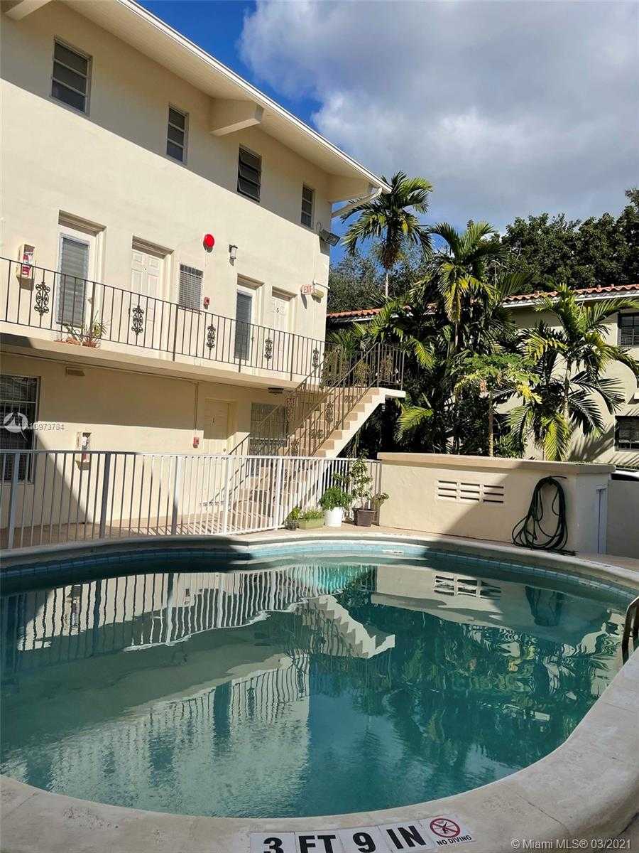 Small Image of 234 ANTIQUERA AVE #5, Coral Gables Number 6