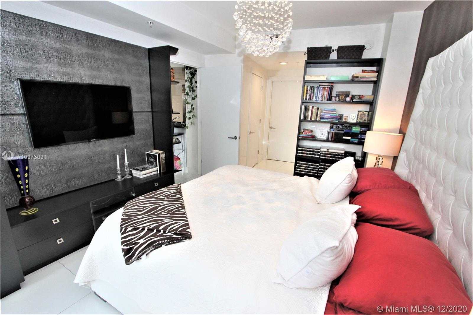 Small Image of 18201 COLLINS AVE #503, Sunny Isles Beach Number 32