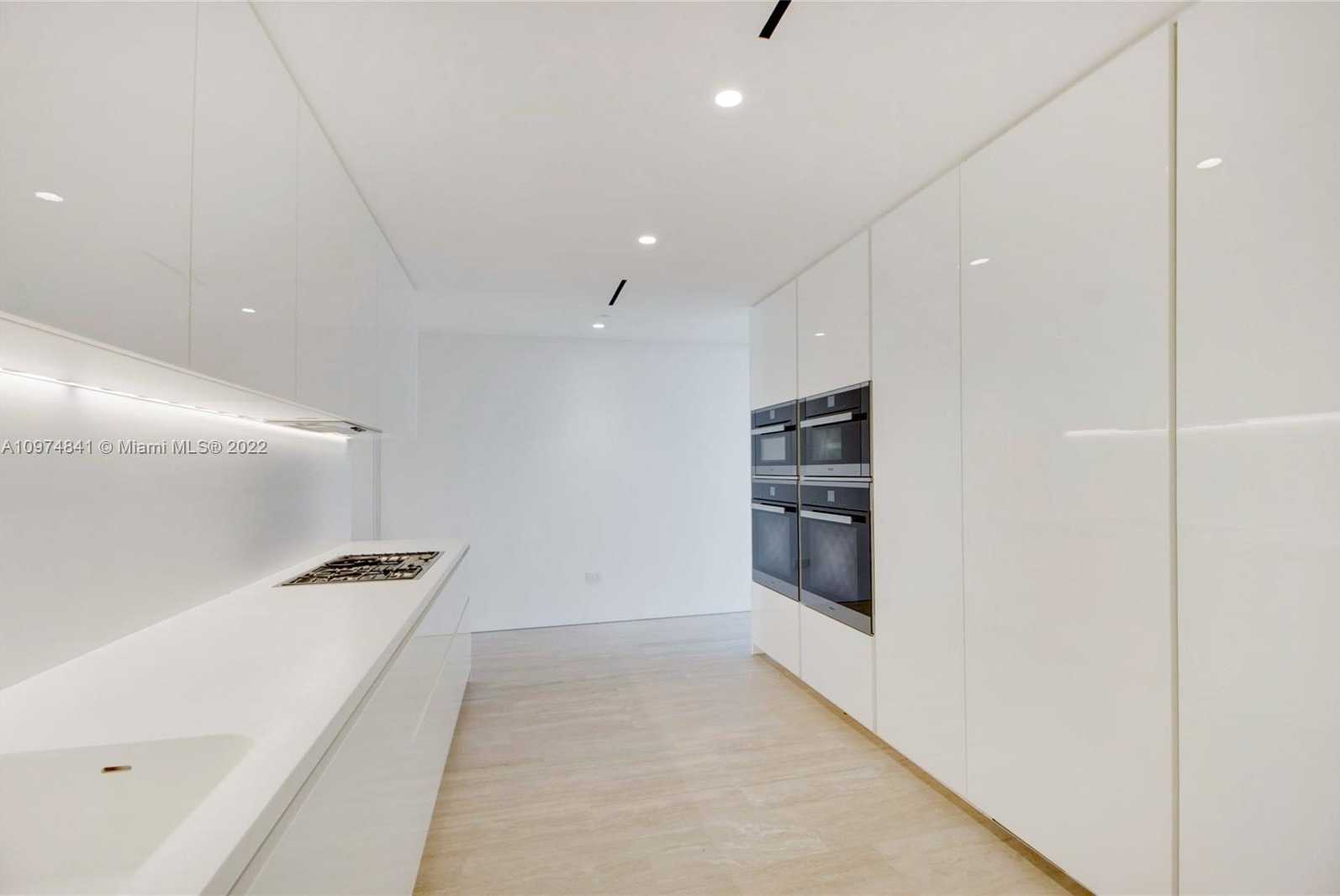 Small Image of 9001 COLLINS AVE #S-PH2, Surfside Number 11