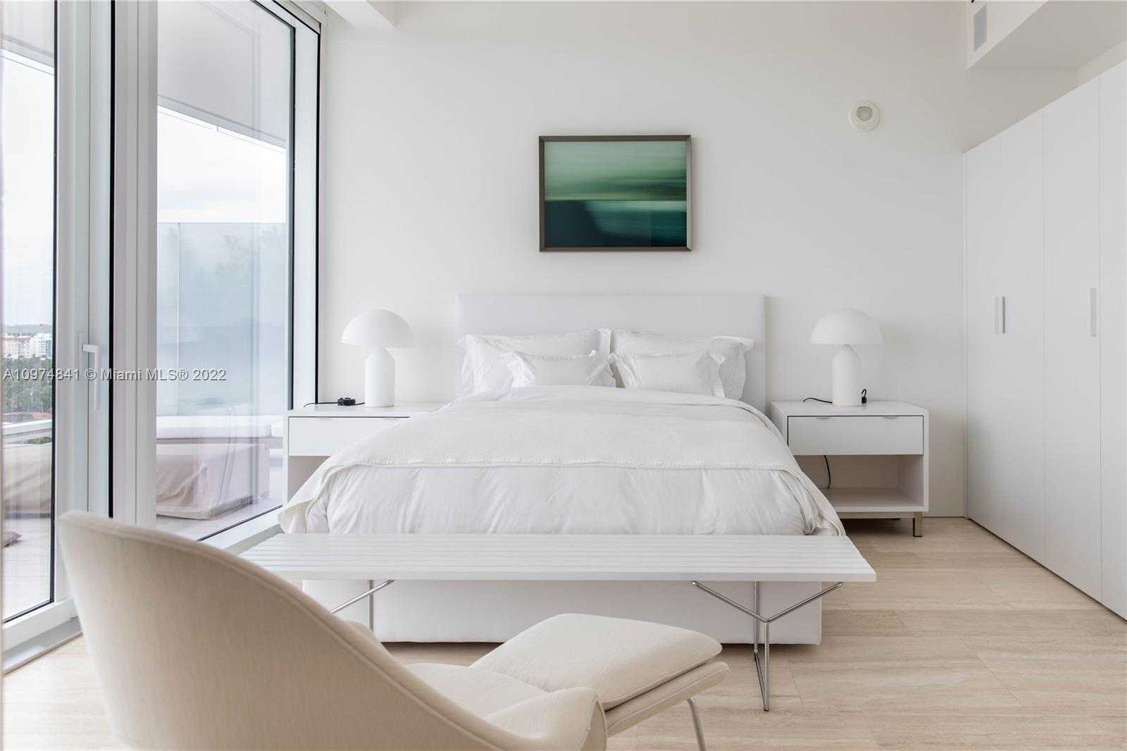 Small Image of 9001 COLLINS AVE #S-PH2, Surfside Number 16