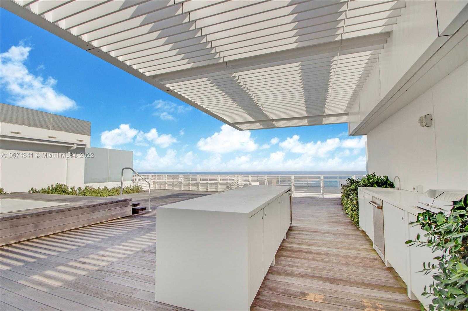 Small Image of 9001 COLLINS AVE #S-PH2, Surfside Number 32