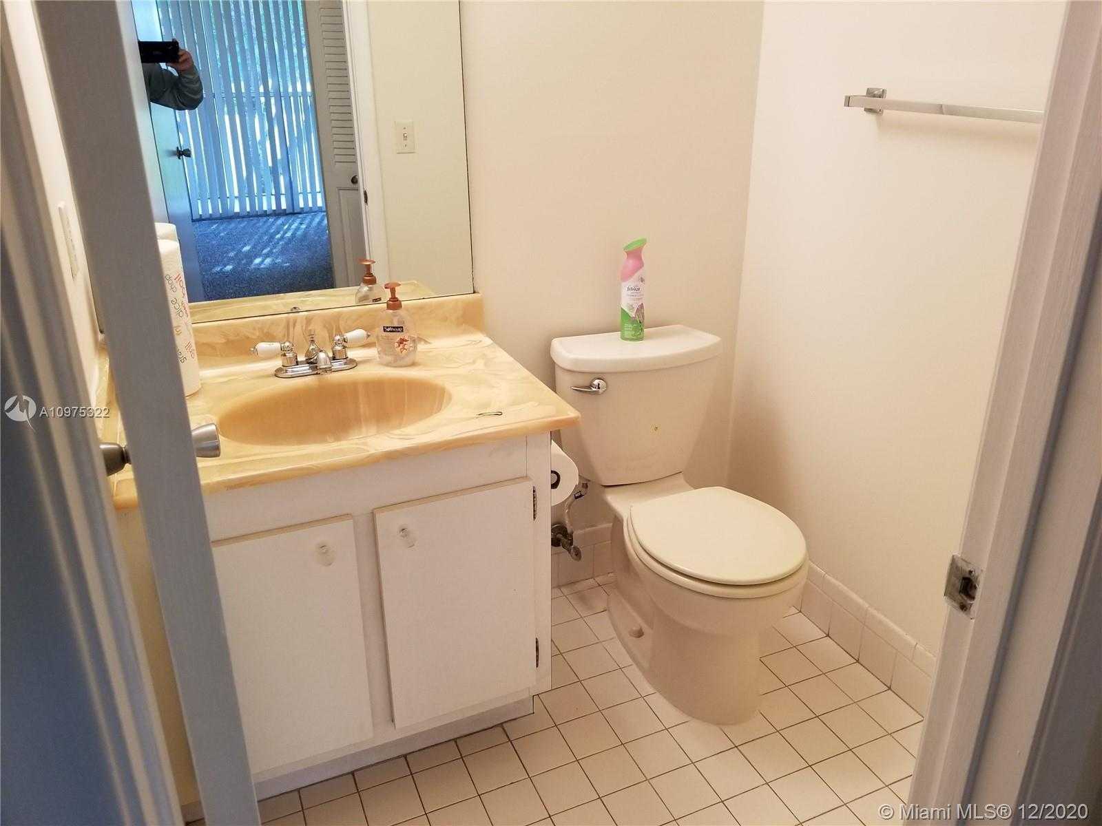 Small Image of 13450 SOUTH WEST 3RD ST #205D, Pembroke Pines Number 5