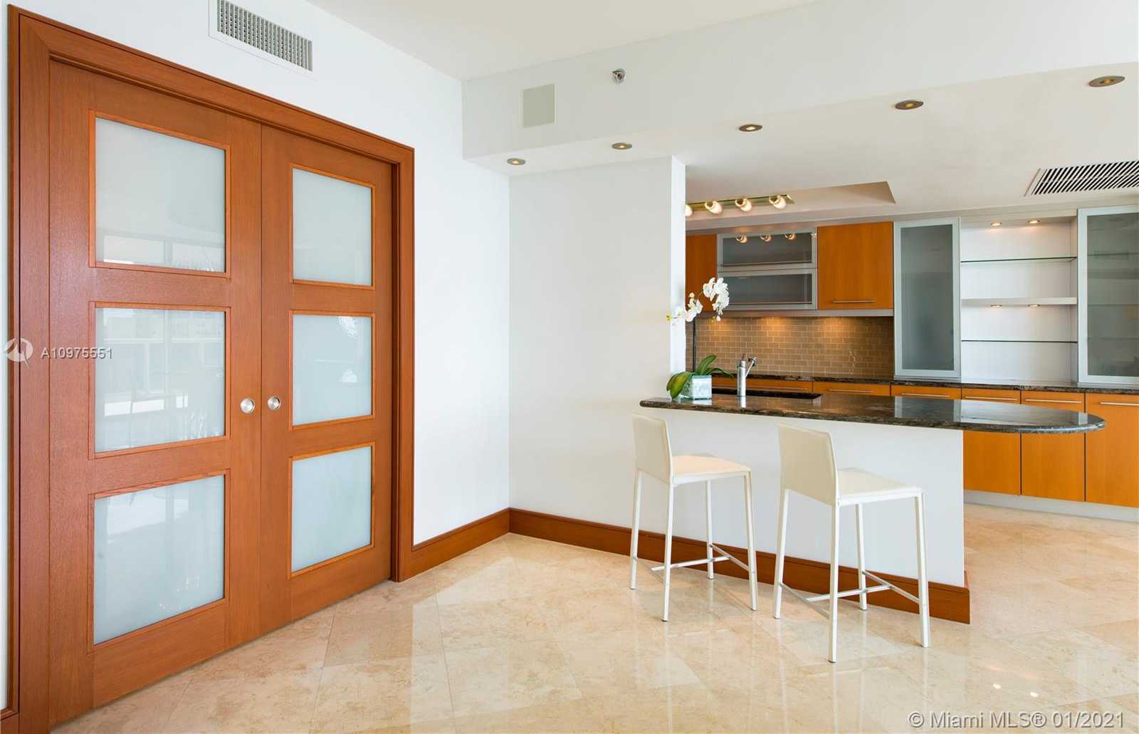 Small Image of 400 ALTON RD #1106, Miami Beach Number 4