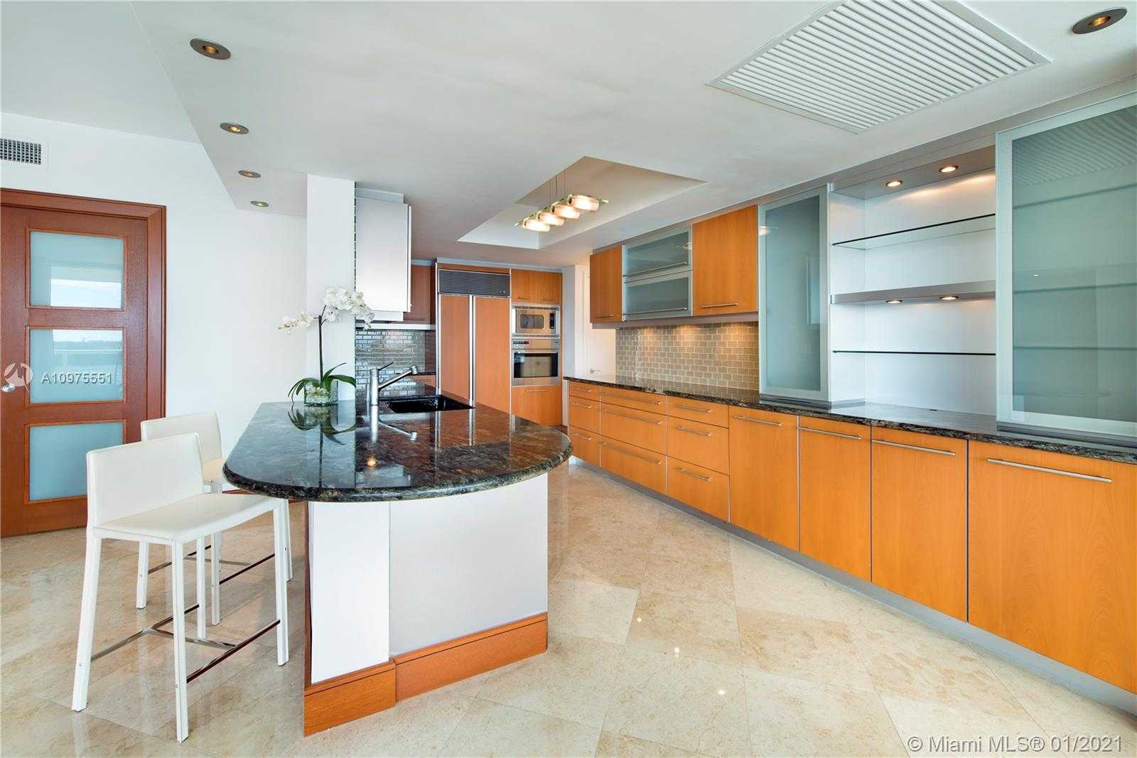 Small Image of 400 ALTON RD #1106, Miami Beach Number 6