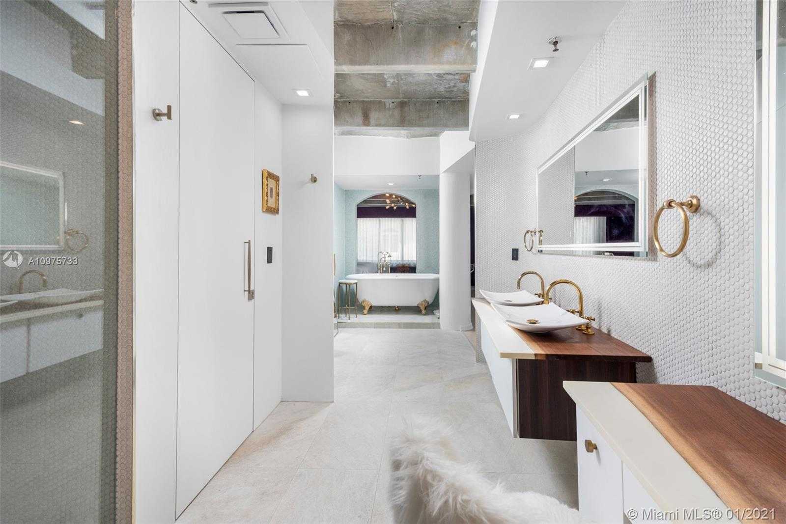 Small Image of 248 WASHINGTON AVE #3, Miami Beach Number 18
