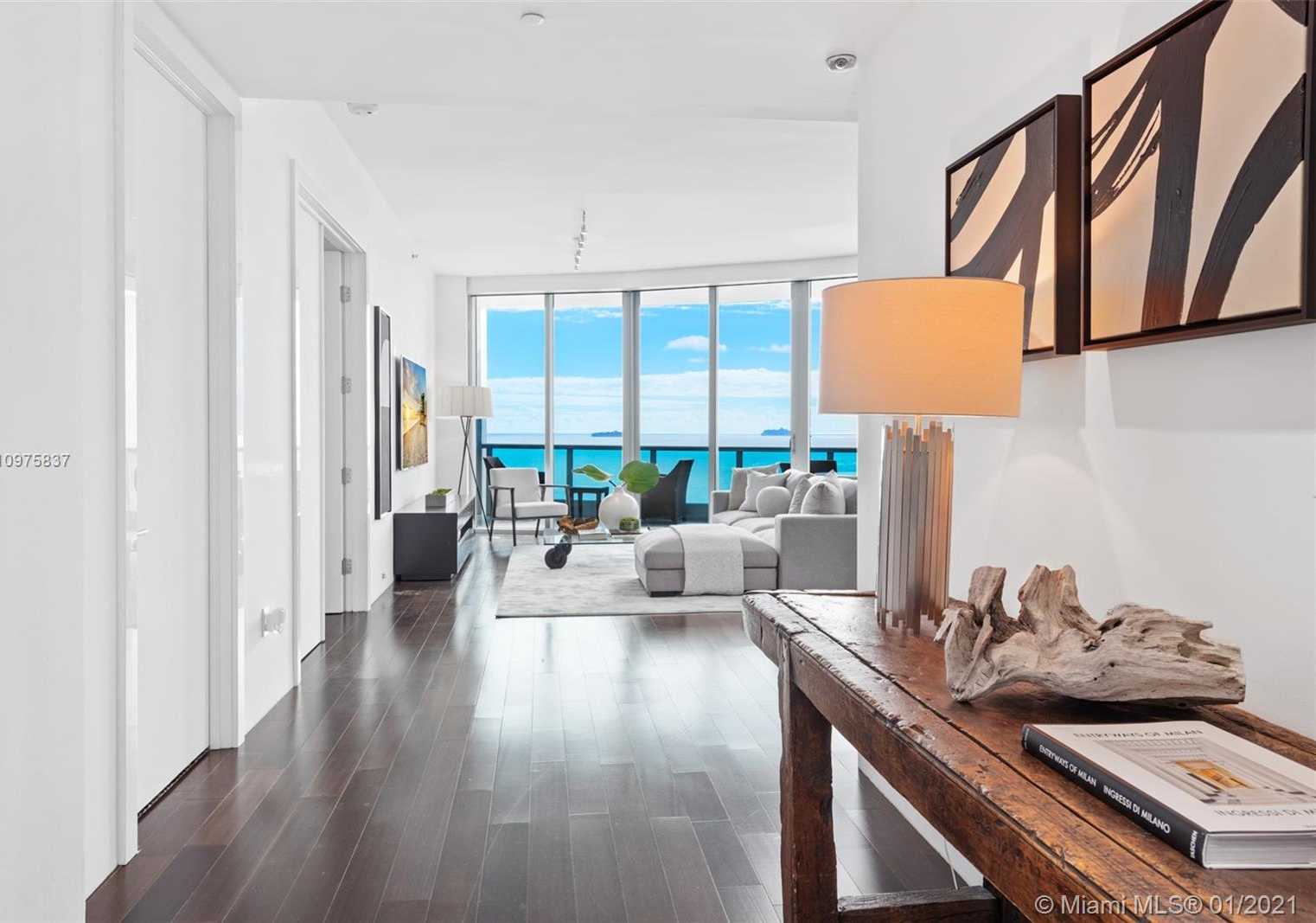 Small Image of 5959 COLLINS AVE #1502, Miami Beach Number 2