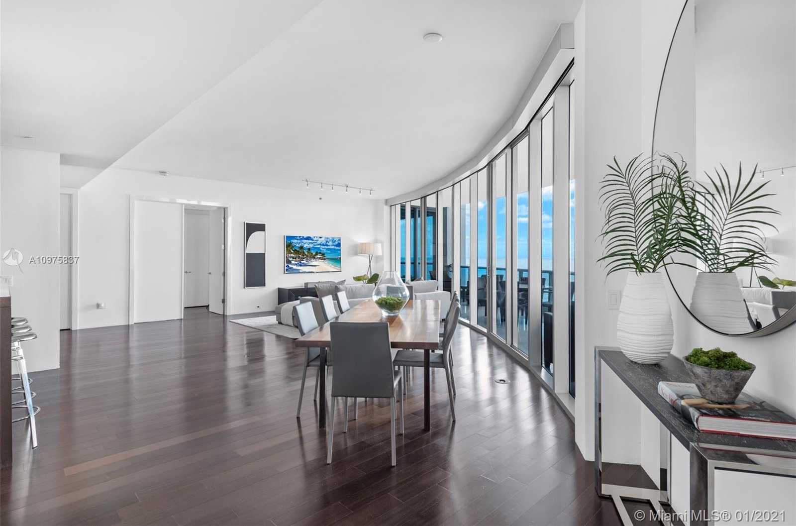 Small Image of 5959 COLLINS AVE #1502, Miami Beach Number 25
