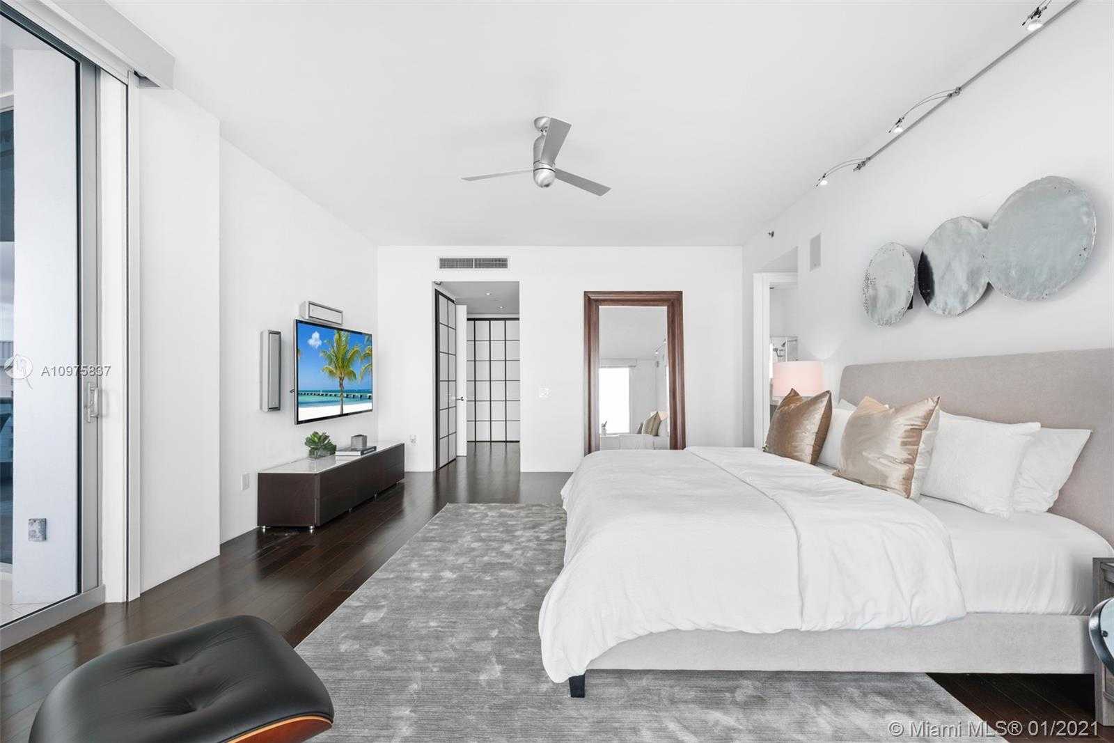 Small Image of 5959 COLLINS AVE #1502, Miami Beach Number 7