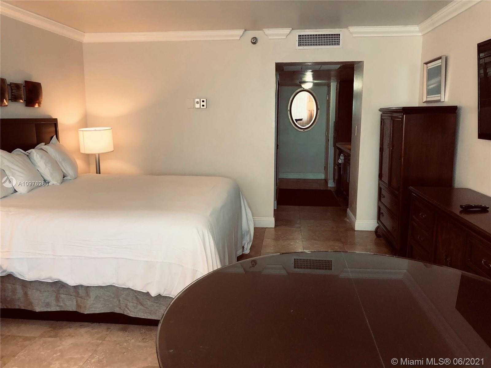 Small Image of 19201 COLLINS AVE #230, Sunny Isles Beach Number 17