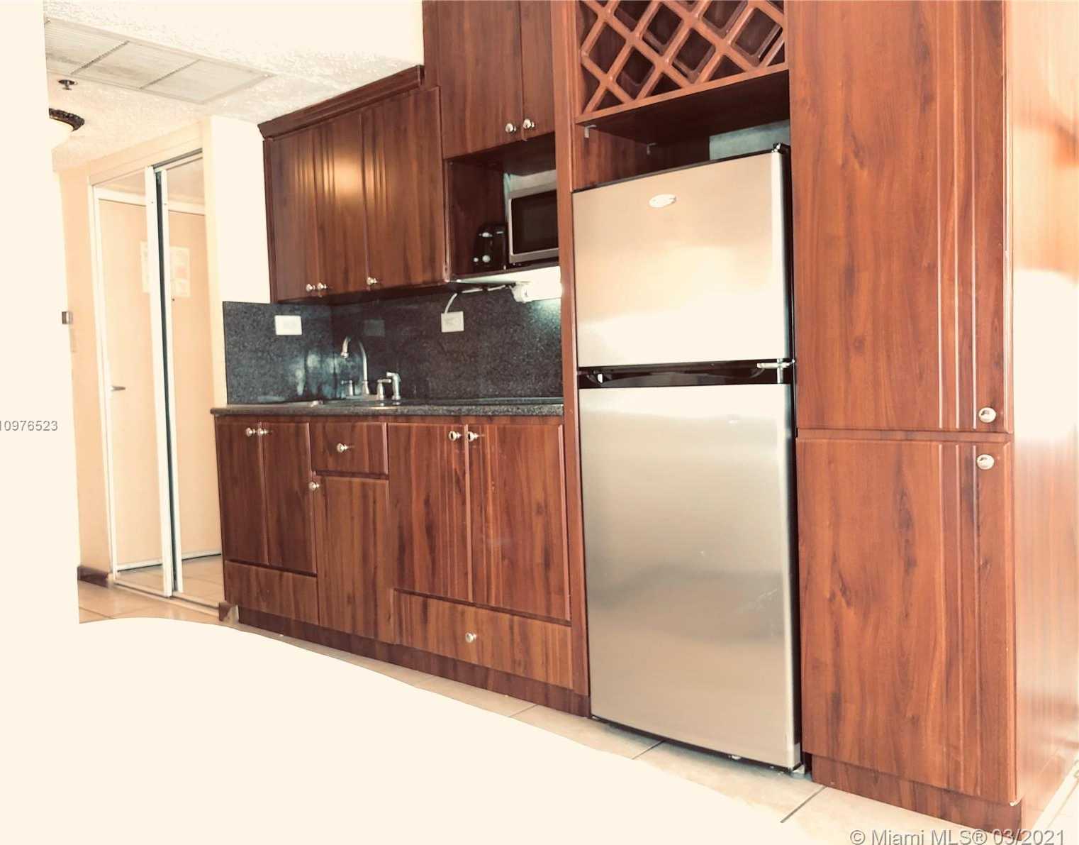 Small Image of 19201 COLLINS AVE #428, Sunny Isles Beach Number 14