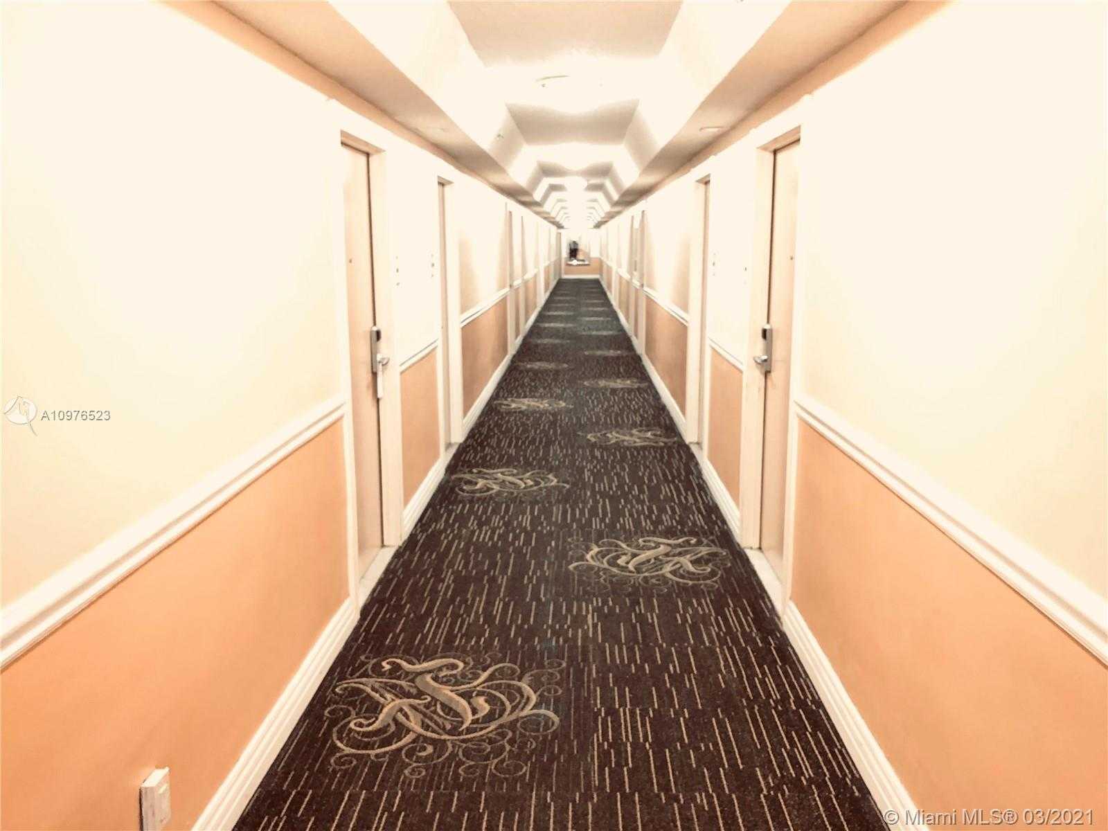 Small Image of 19201 COLLINS AVE #428, Sunny Isles Beach Number 24