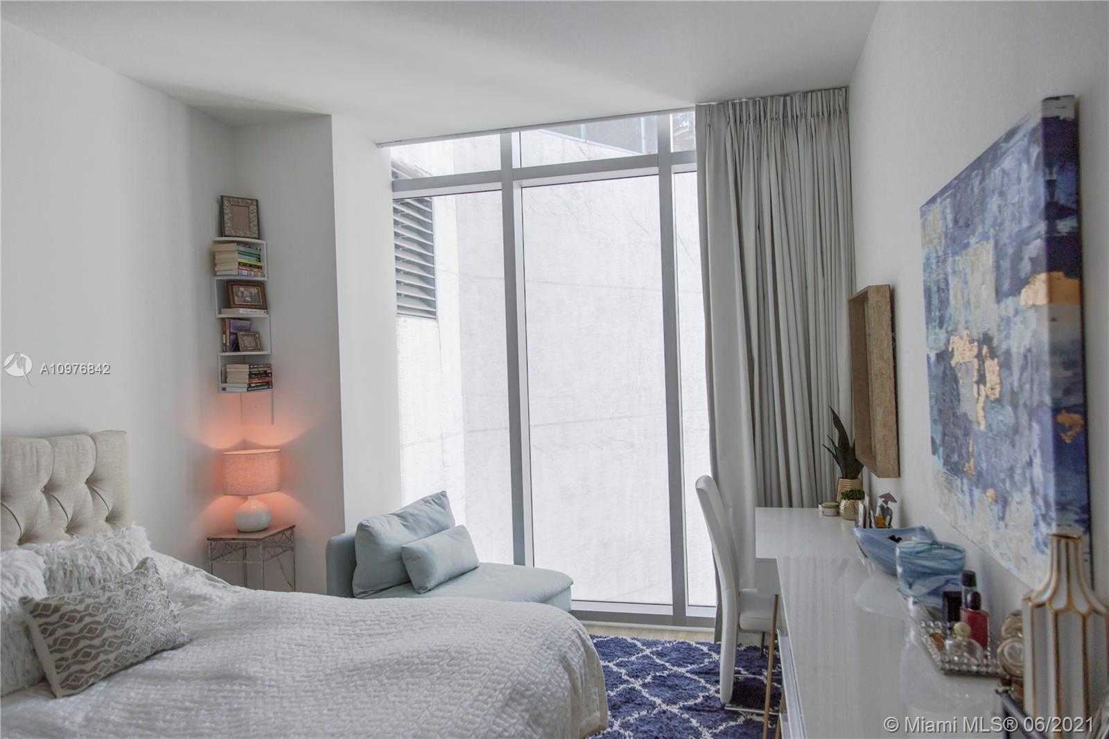 Small Image of 888 BISCAYNE BLVD #1212, Miami Number 21