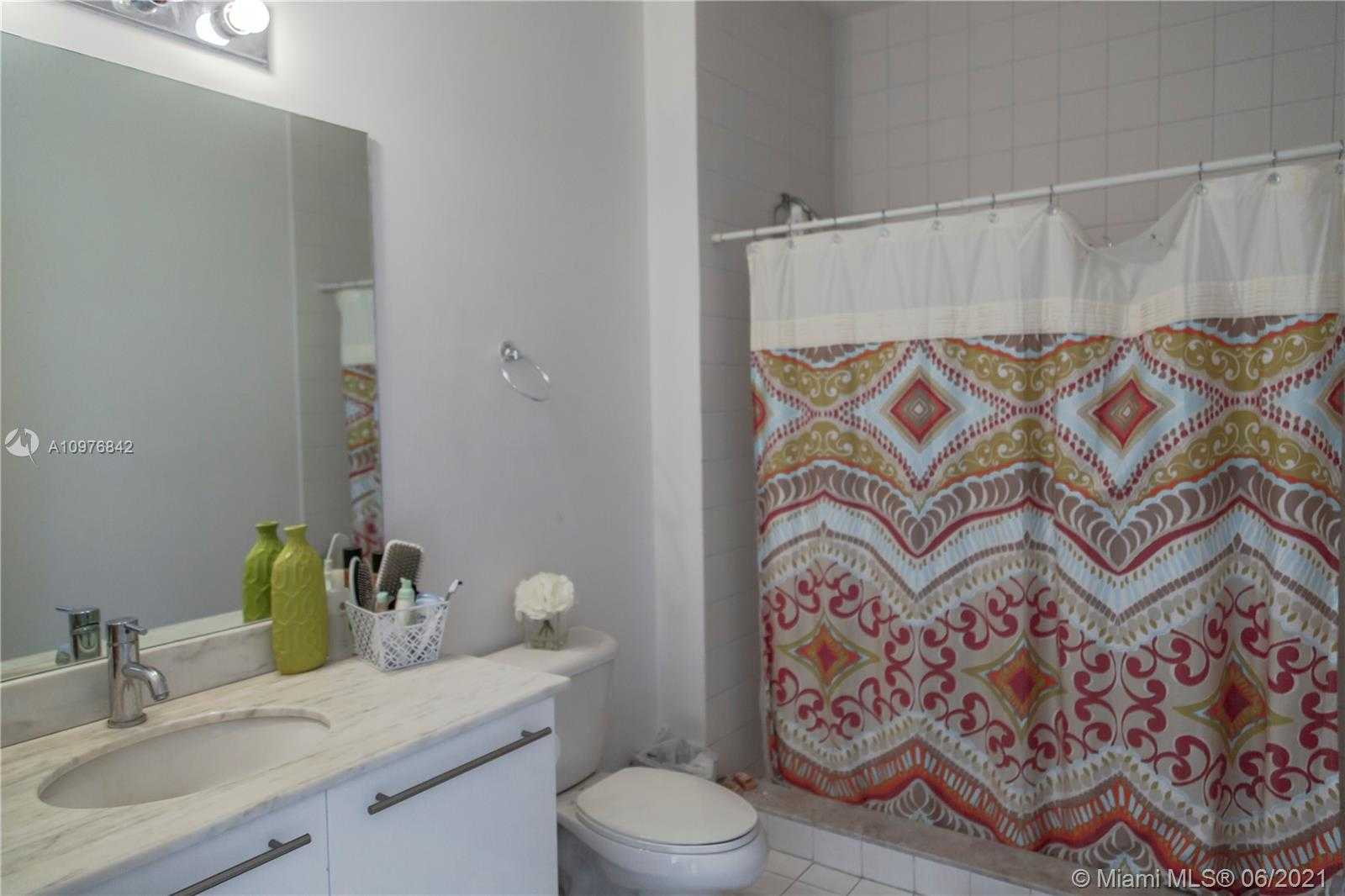 Small Image of 888 BISCAYNE BLVD #1212, Miami Number 22