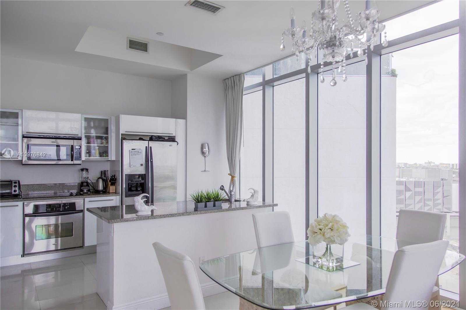 Small Image of 888 BISCAYNE BLVD #1212, Miami Number 6
