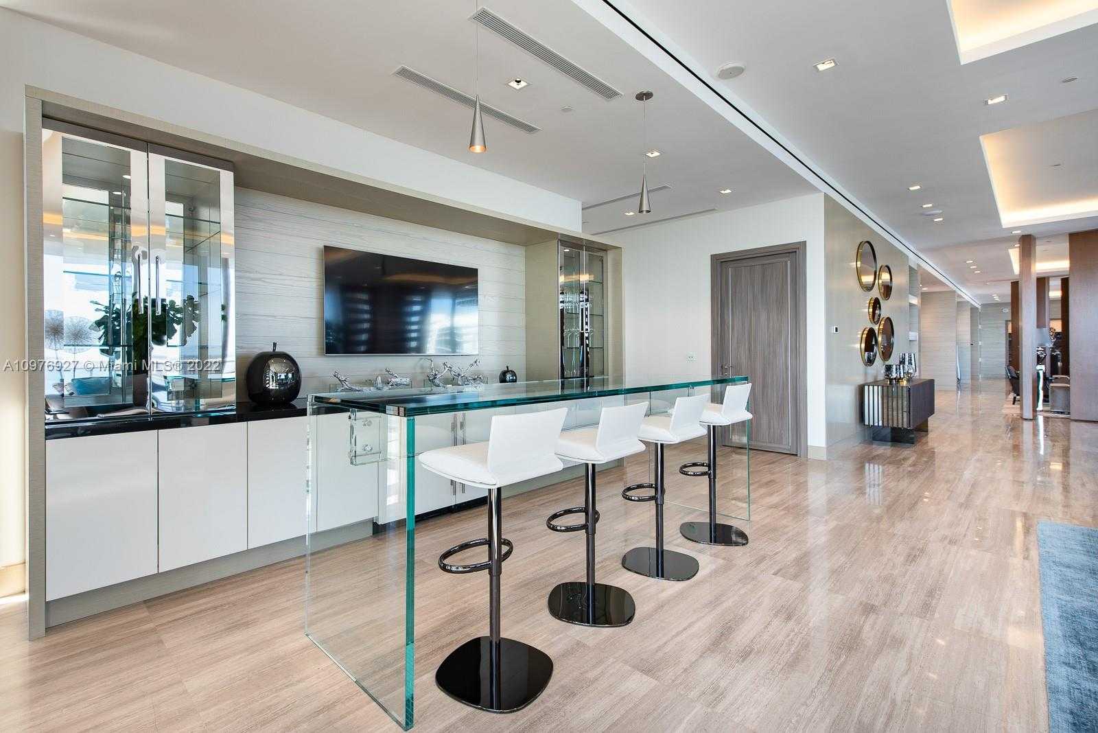 Small Image of 2669 SOUTH BAYSHORE DR #LPH-N, Miami Number 8