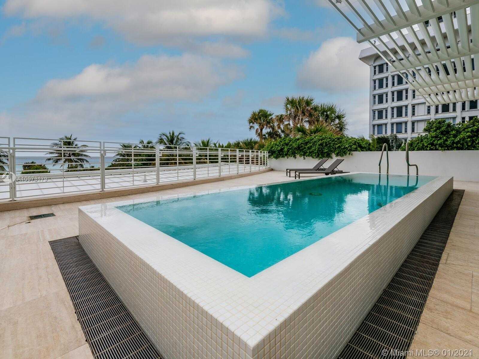 Small Image of 9001 Collins Ave, Surfside, FL 33154, USA Number 17