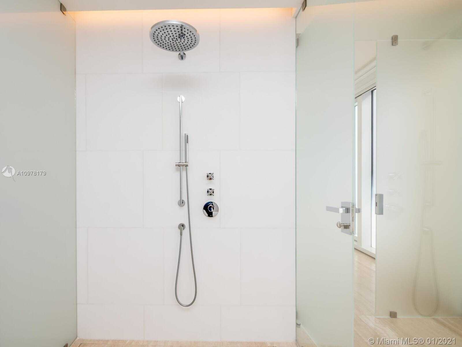 Small Image of 9001 Collins Ave, Surfside, FL 33154, USA Number 24