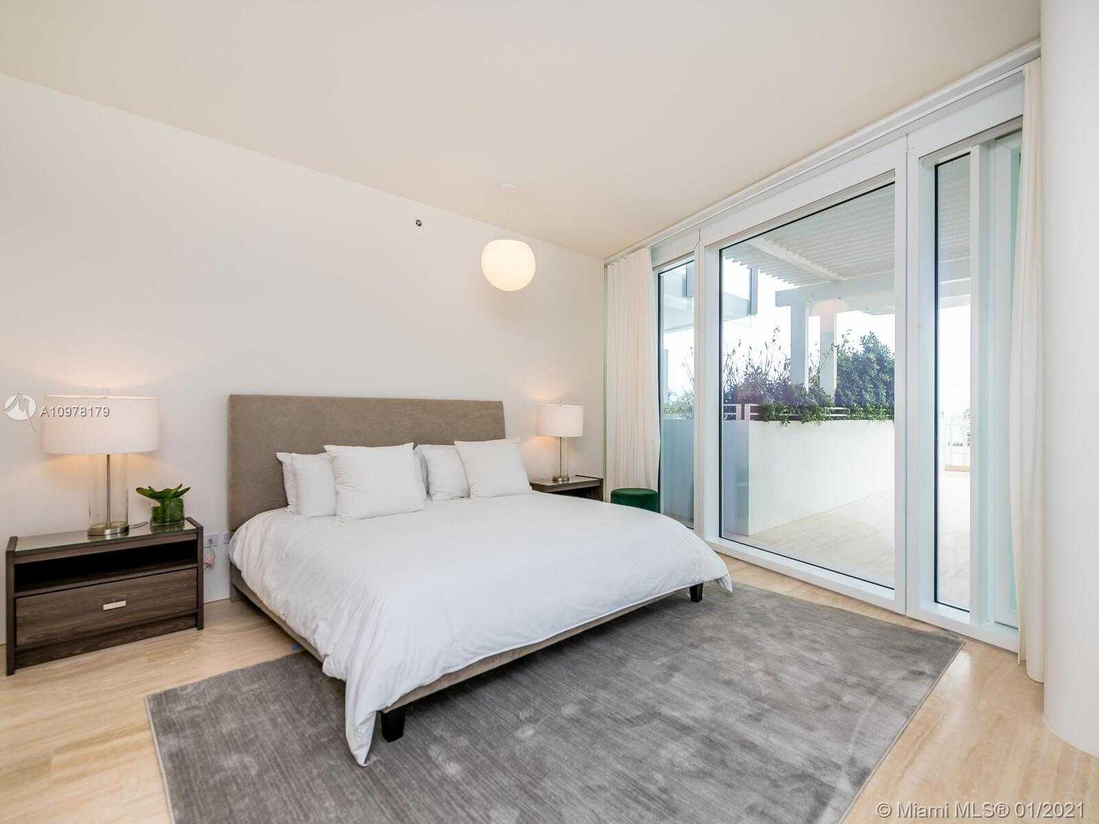 Small Image of 9001 Collins Ave, Surfside, FL 33154, USA Number 33