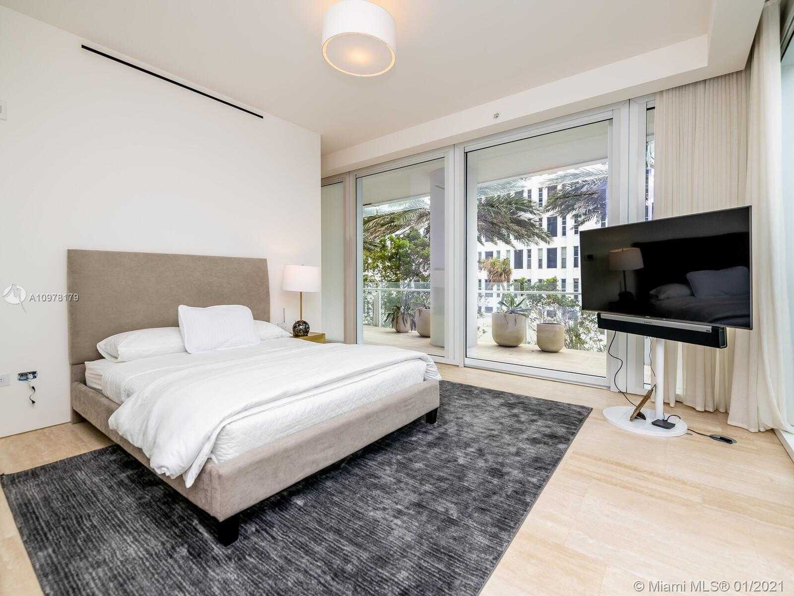 Small Image of 9001 Collins Ave, Surfside, FL 33154, USA Number 37