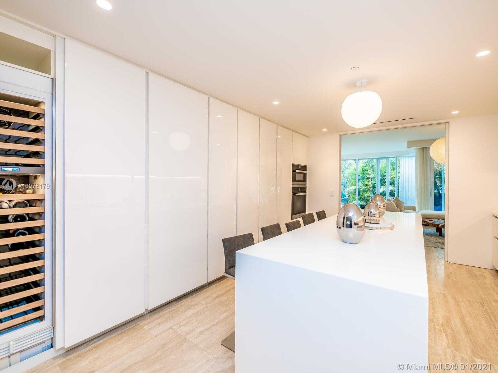 Small Image of 9001 Collins Ave, Surfside, FL 33154, USA Number 41