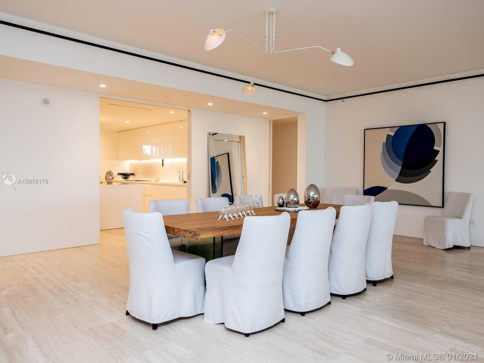 Small Image of 9001 Collins Ave, Surfside, FL 33154, USA Number 5