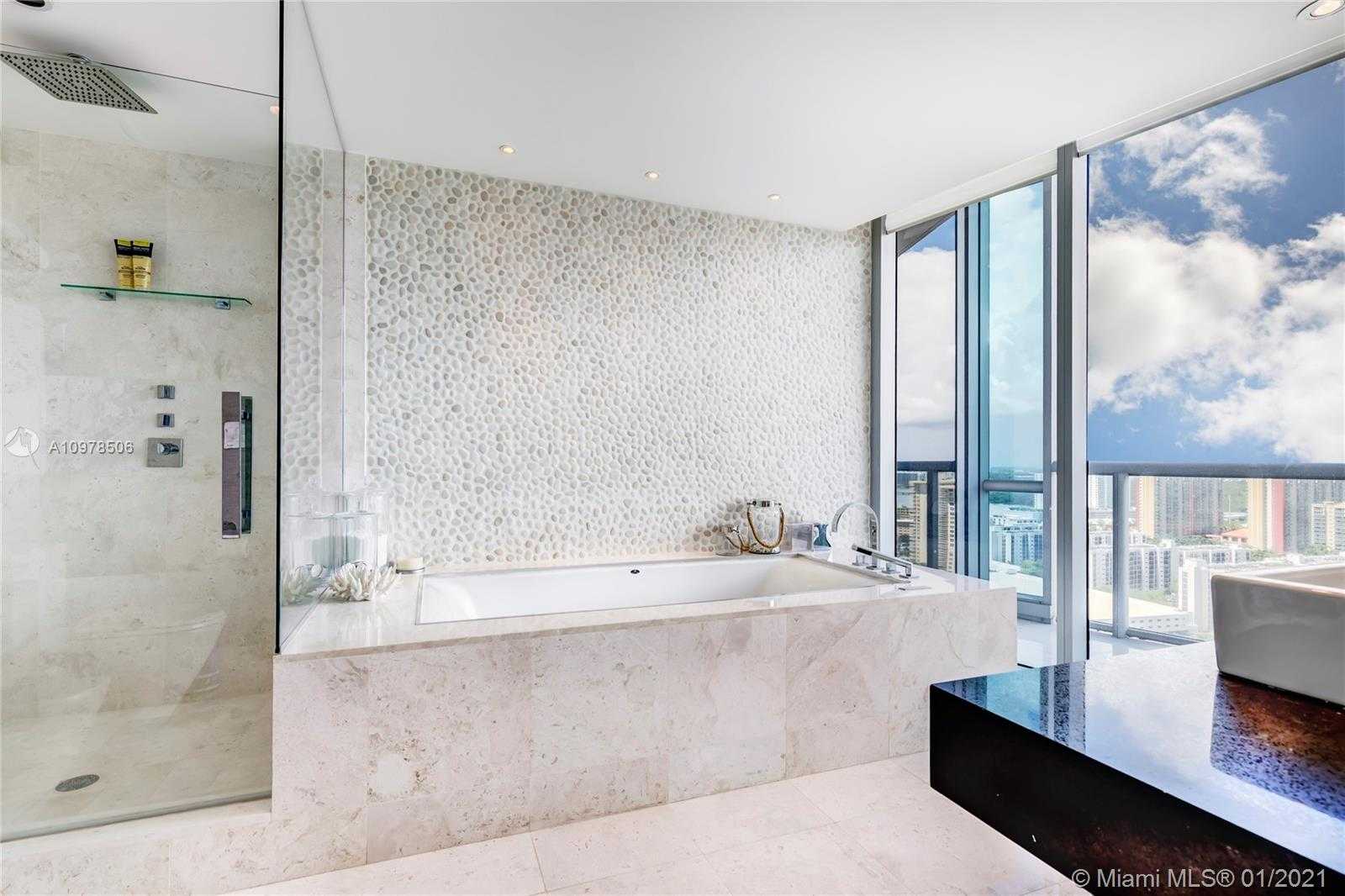 Small Image of 17121 COLLINS AVE #2608, Sunny Isles Beach Number 23