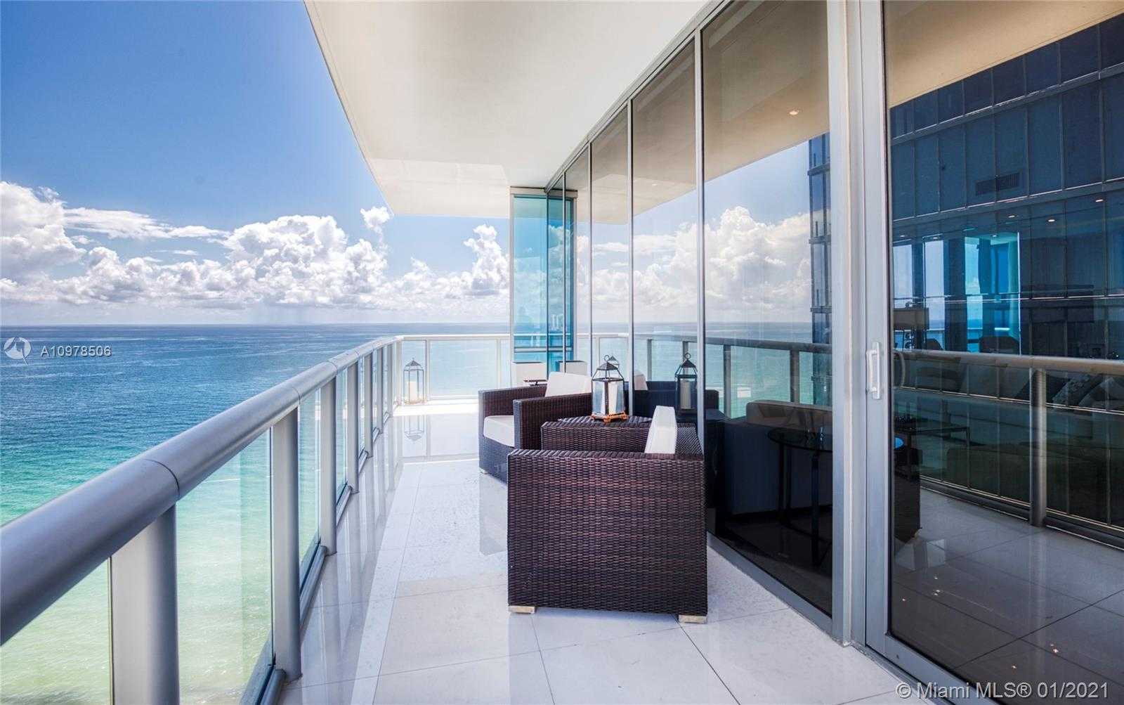 Small Image of 17121 COLLINS AVE #2608, Sunny Isles Beach Number 8
