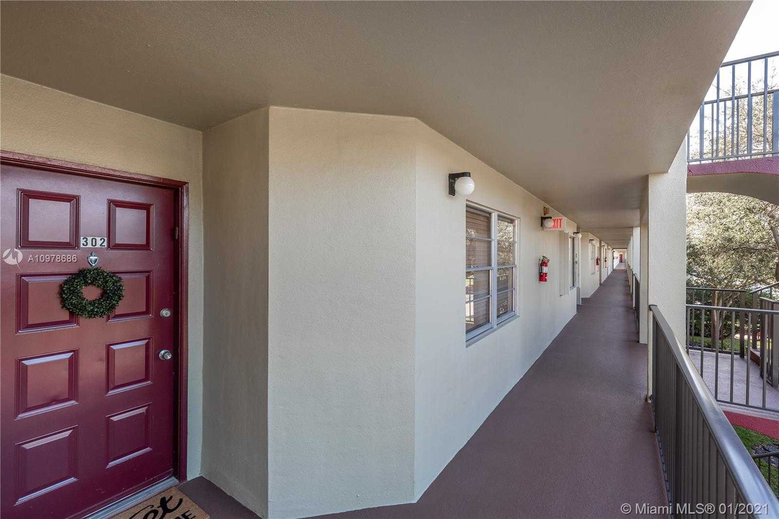 Small Image of 701 SOUTH WEST 128TH AVE #302F, Pembroke Pines Number 20
