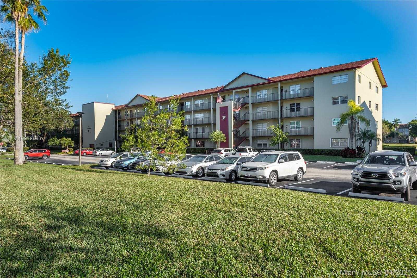 Small Image of 701 SOUTH WEST 128TH AVE #302F, Pembroke Pines Number 21