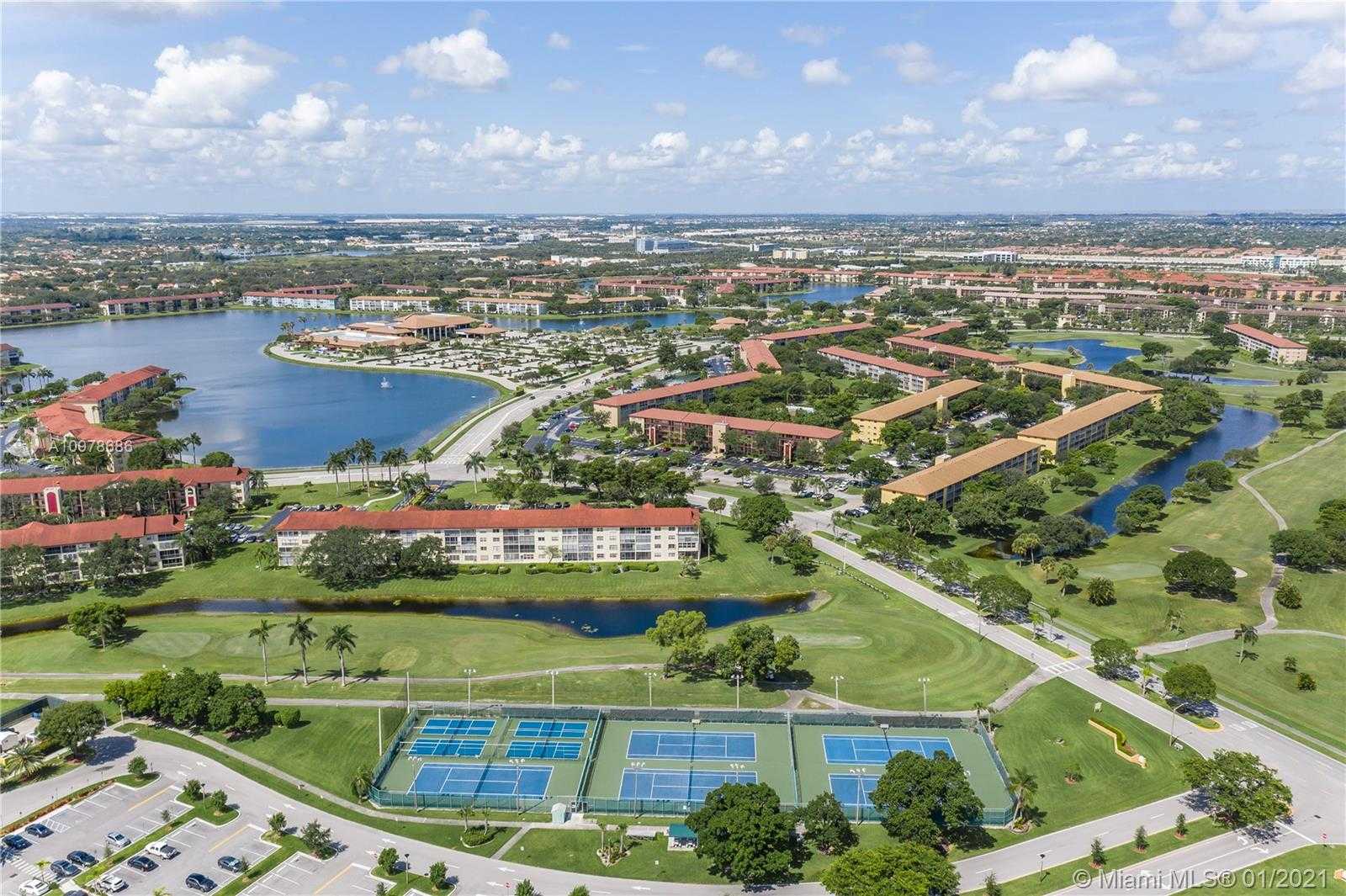 Small Image of 701 SOUTH WEST 128TH AVE #302F, Pembroke Pines Number 27
