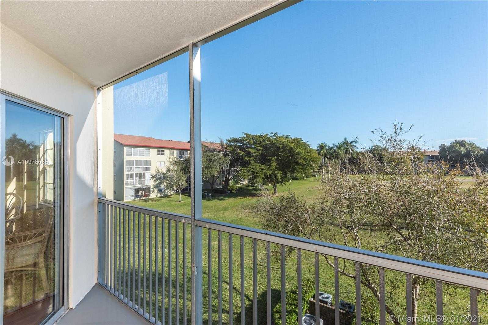 Small Image of 701 SOUTH WEST 128TH AVE #302F, Pembroke Pines Number 6
