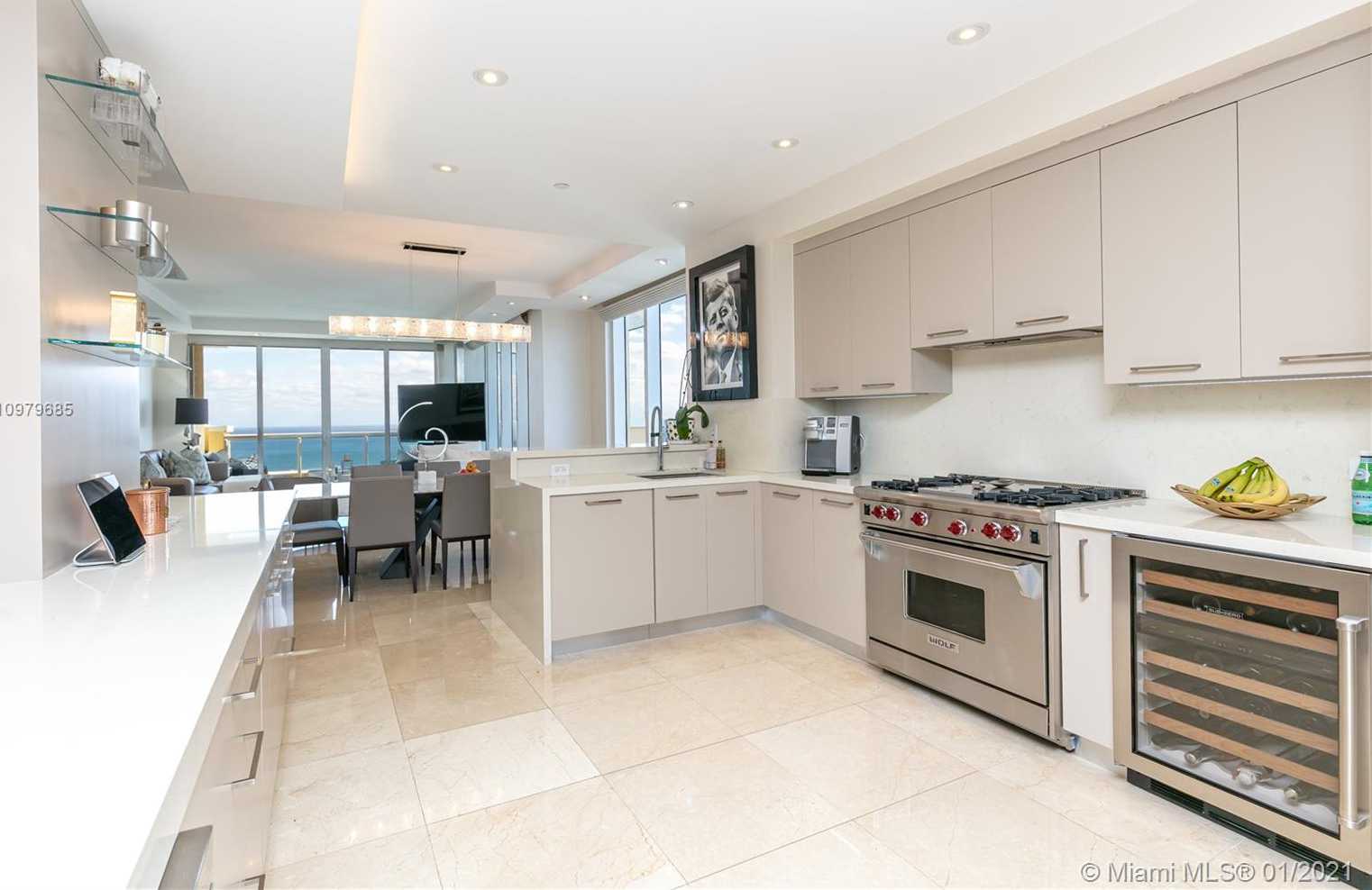 Small Image of 17875 COLLINS AVE #3506, Sunny Isles Beach Number 8