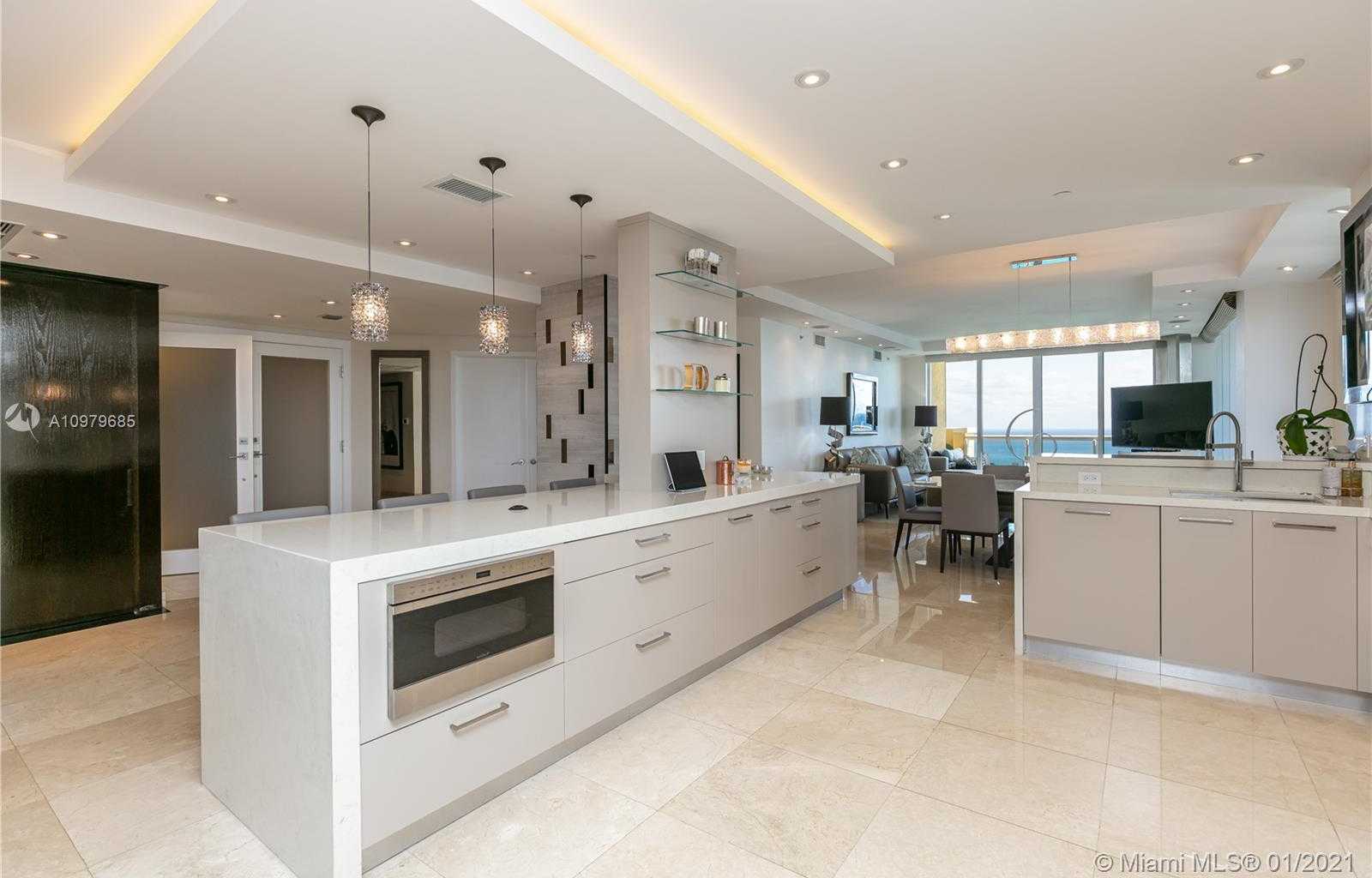 Small Image of 17875 COLLINS AVE #3506, Sunny Isles Beach Number 9