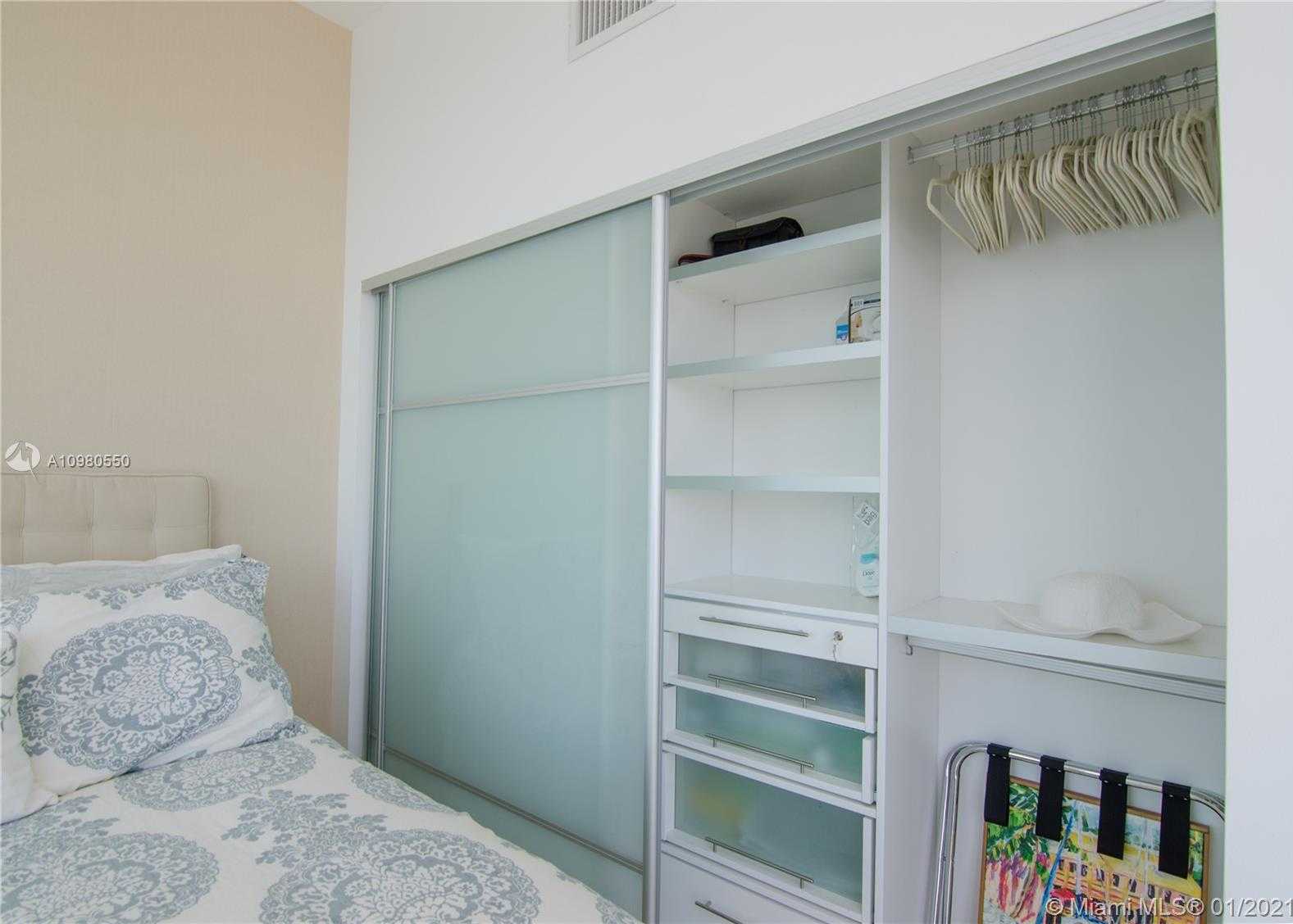 Small Image of 17121 COLLINS AVE #2601, Sunny Isles Beach Number 37