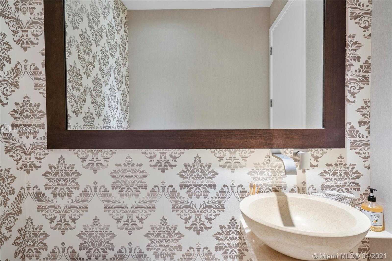 Small Image of 18101 COLLINS AVE #PH302 3+DEN, Sunny Isles Beach Number 35