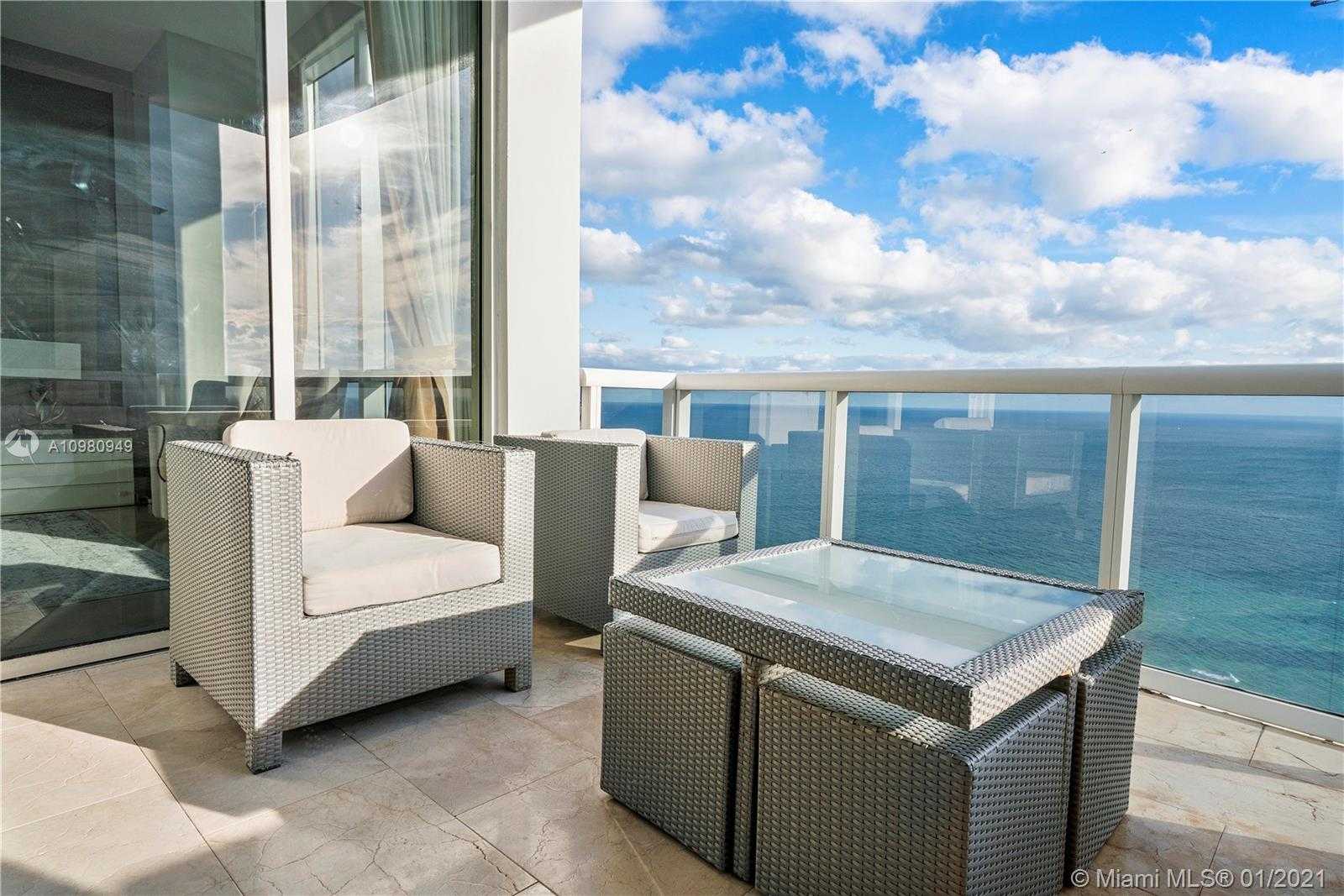 Small Image of 18101 COLLINS AVE #PH302 3+DEN, Sunny Isles Beach Number 6